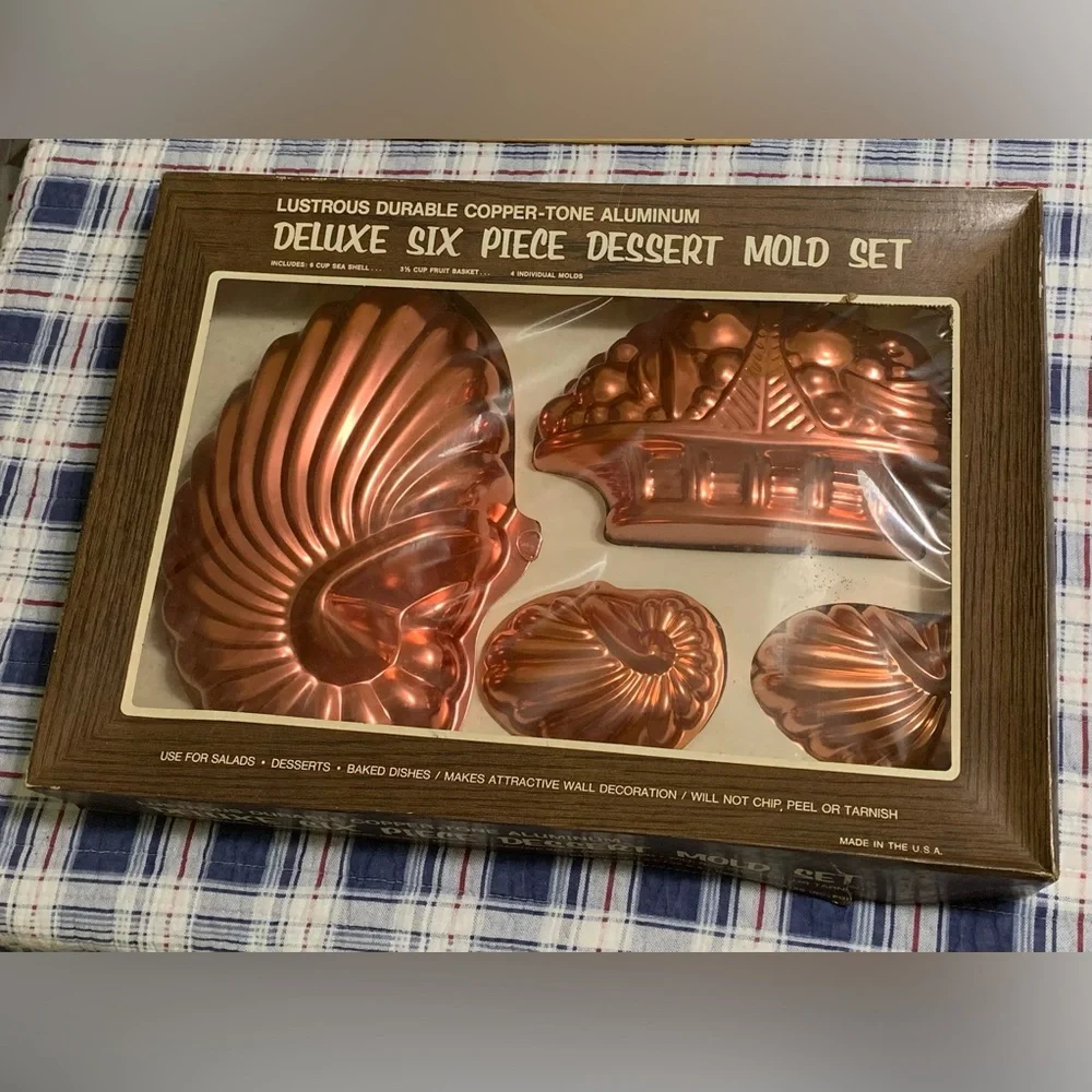 Vintage Molds 6 Piece Coppertone Dessert original box, Aluminum, Baking, Salad - Picture 1 of 10